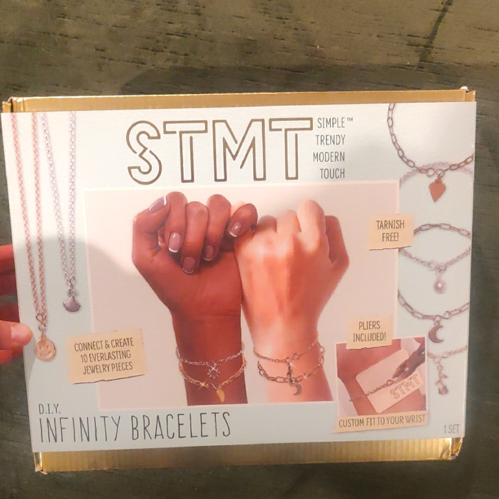 STMT DIY Infinity Jewelry Forever Bracelets Kit Craft
